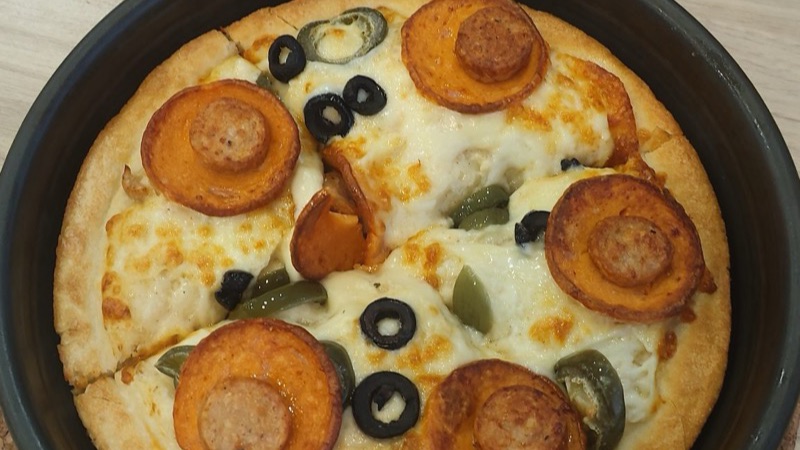 Pizza Hut changed hands for $1.5 billion — and the pan pizza on your table is now a turnaround project